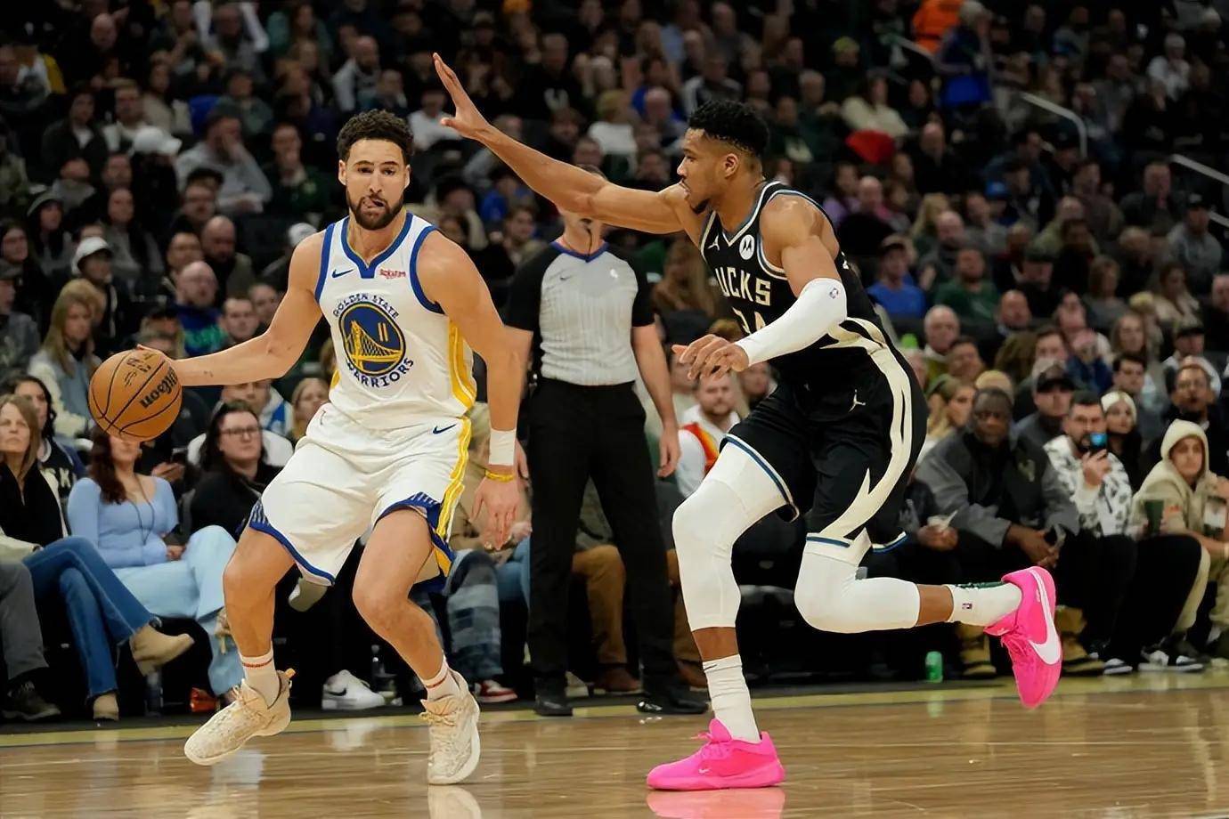 包含2016年总决赛第七场:勇士在最后几秒通过“水花兄弟”库里和汤普森的三分完成逆转,以赛季最精彩的逆转之一结束,勇夺总冠军。的词条 包含2016年总决赛第七场:勇士在最后几秒通过“水花兄弟”库里和汤普森的三分完成逆转,以赛季最精彩的逆转之一结束,勇夺总冠军。的词条