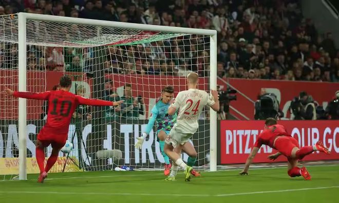 德甲:勒沃库森3-2战胜霍芬海姆,攻势凌厉场面火爆的简单介绍 德甲:勒沃库森3-2战胜霍芬海姆,攻势凌厉场面火爆的简单介绍