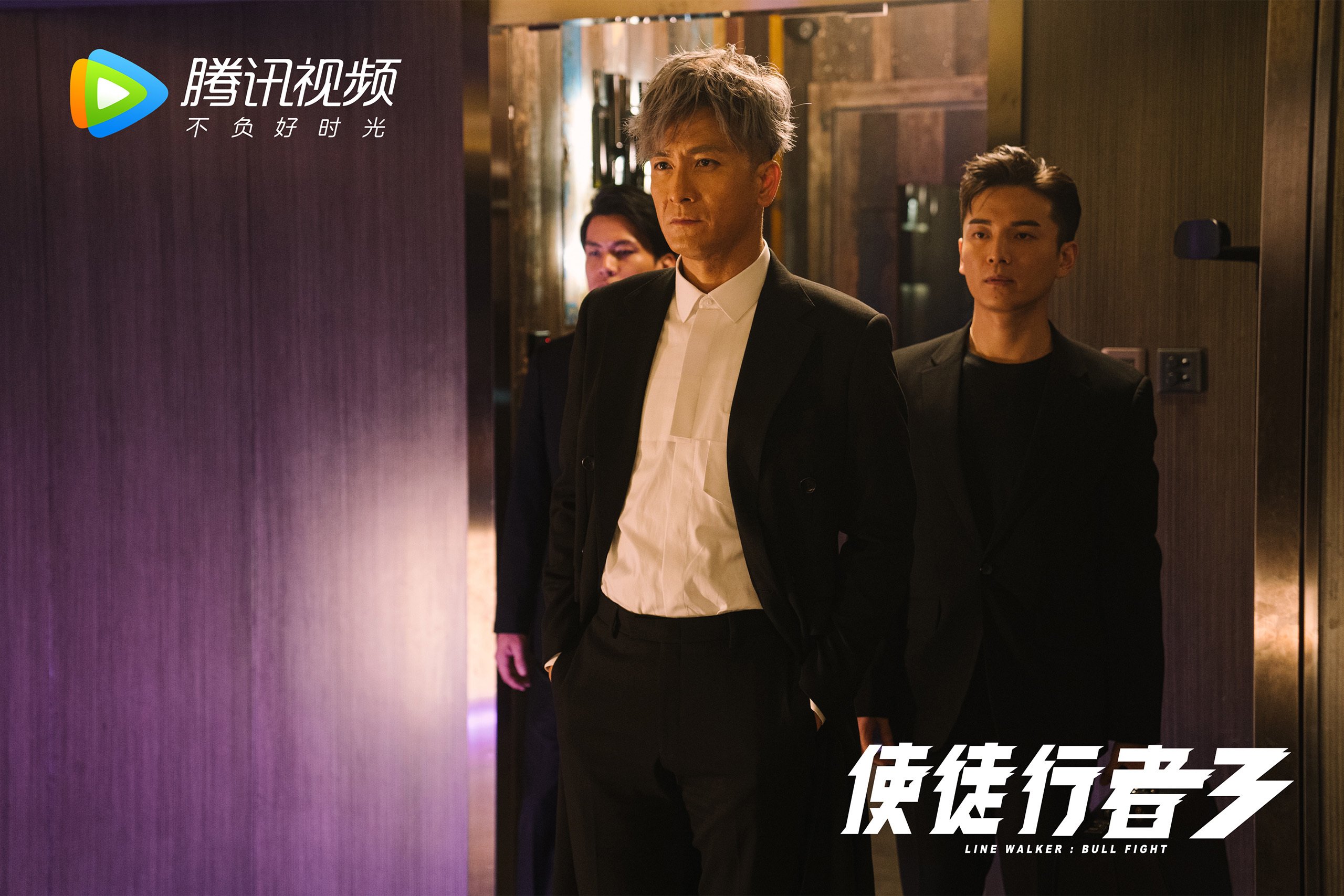 【电子判罚的争议】VAR是否降低了裁判误判率?,var裁判有几个