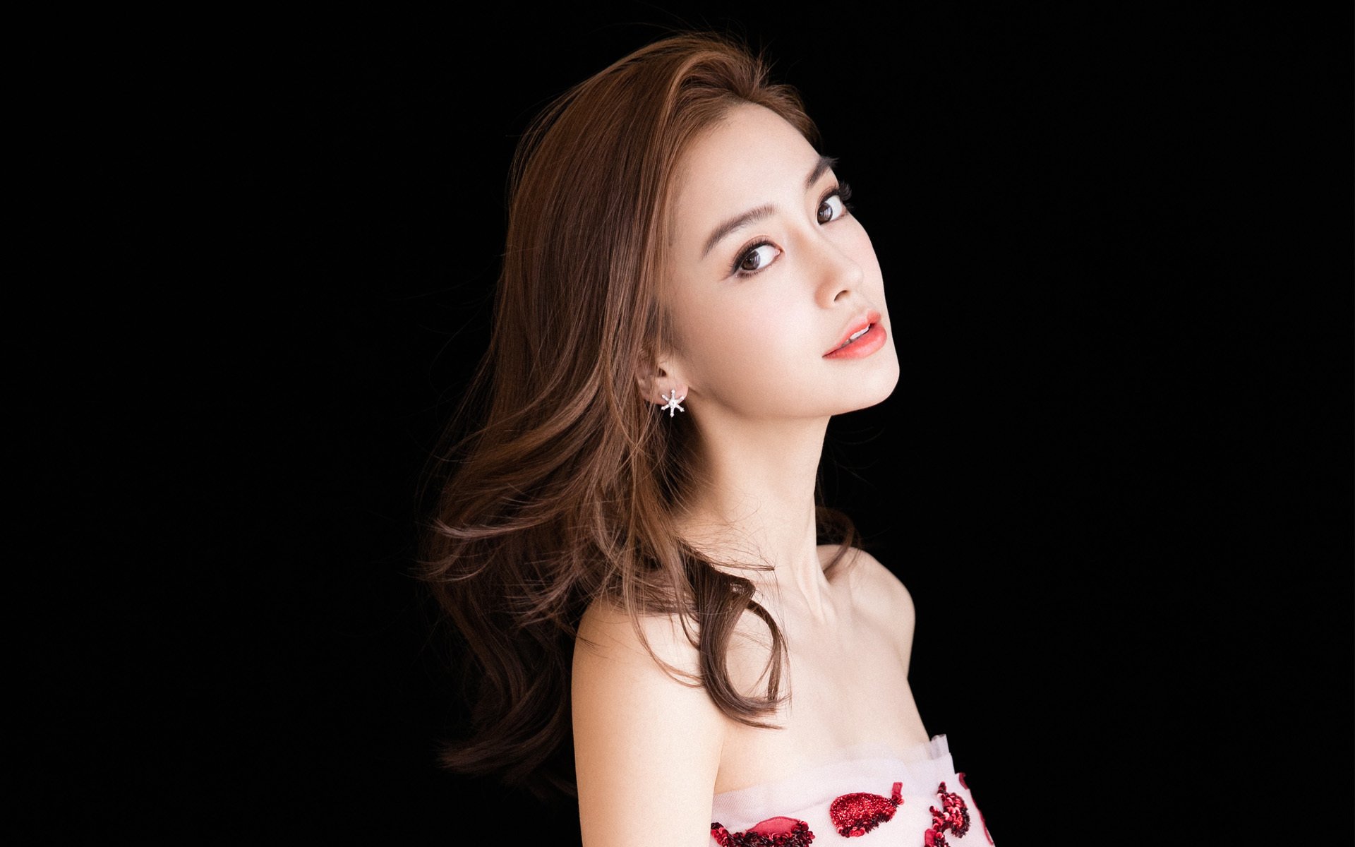 LEYU SPORTS中国官方网站-主播与职业战队合作模式日渐成熟，职业队和主播大神区别-LEYU SPORTS中国官方网站