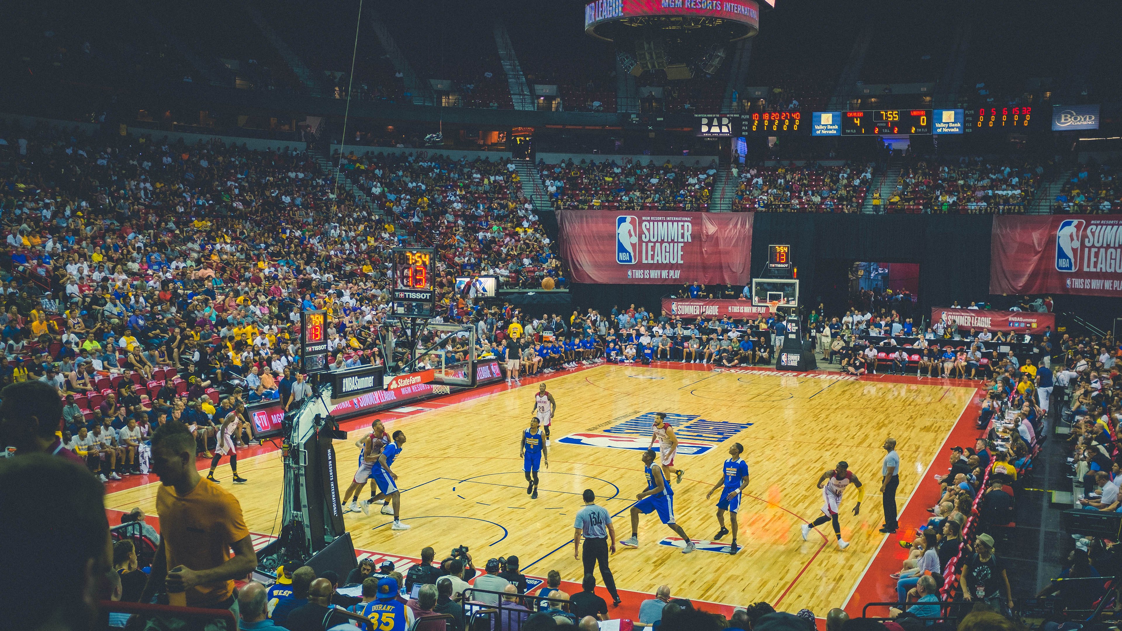 JDG团队举办电竞心理健康主题讲座,电竞心理现象