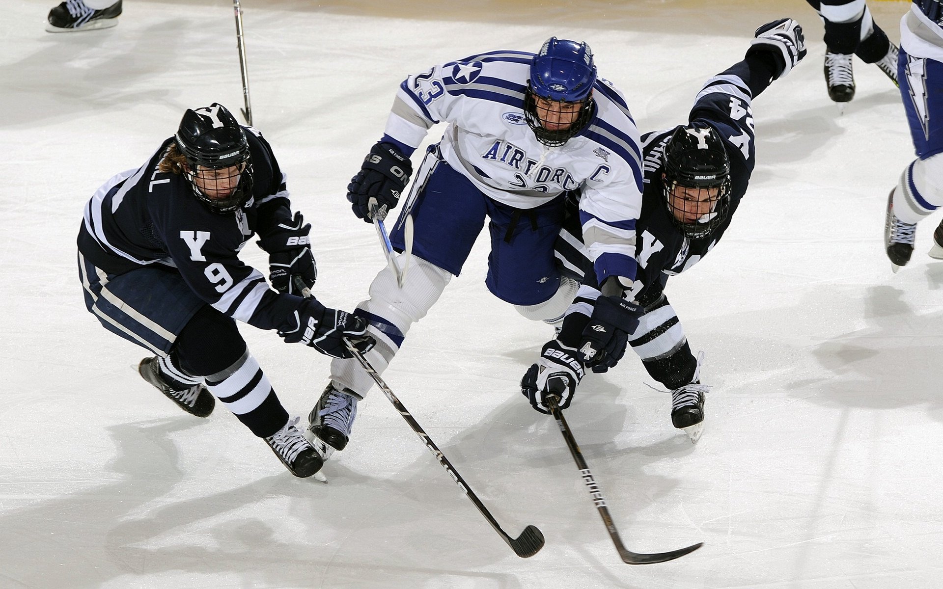 2020年季后赛：库里的双手“血手”绝杀让对方彻底崩溃！，库里出手瞬间