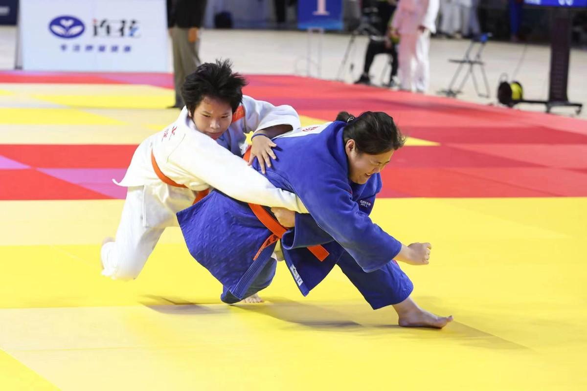 乐鱼体育:功夫与柔道的较量,东西方武术的碰撞 乐鱼体育:功夫与柔道的较量,东西方武术的碰撞